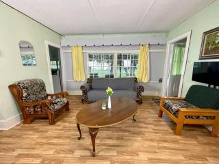 3-Bedroom Cottage #7 - Ambleside - Kawartha Lakes - 9