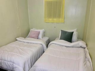 2-Bedroom Cottage #1 - Ambleside - Kawartha Lakes - 5