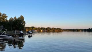 2-Bedroom Cottage #1 - Ambleside - Kawartha Lakes - 1