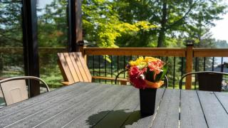 Lake Muskoka 3-bdrm Cottage - Pier 100 #70 - 1