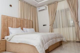The Bedrock Apartment - Rubuchi - 6