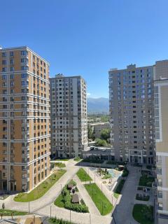 Everest 1-ком - Almaty - 1