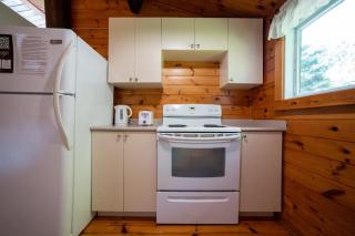 Lake Muskoka 3-bedroom Cottage - Pier 100 #30 - 2