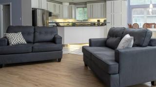 Muskoka Lakefront 4-bdrm Guest House - Port Carling - 1