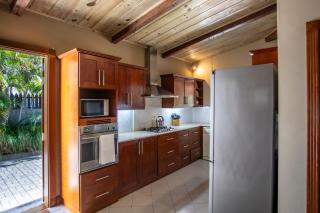 Kitesurf Paradise at Le Morne - Pool, Garden, Views - Le Morne - 1