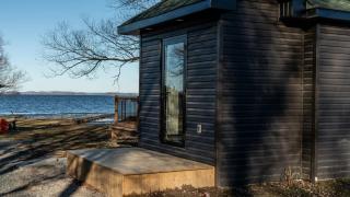 2-bedroom Lake Front Cottage in Harwood ON #2 - Harwood - 5