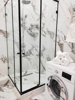 Estet Luxe Apartments - Alma-Ata - 9