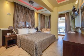 Meliton Inn Hotel & Suites by the beach - Neos Marmaras - 8