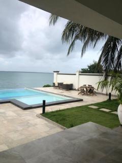 Private Villa - - 5