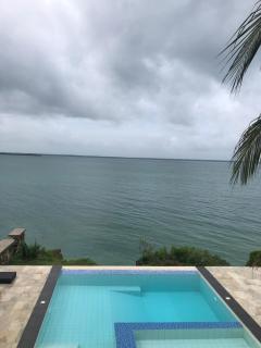 Private Villa - - 4