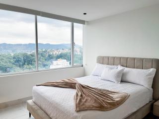 NEW! Suite,Piscina de lujo, GYM, WiFi, Tv en Guayaquil zona ejecutiva - Guayaquil - 2