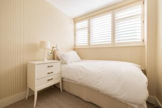 3 Bedroom Home - Londra - 6