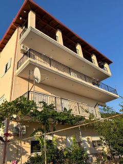 Guesthouse Mateo - Dhërmi - 0