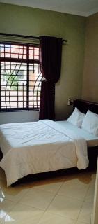 Elwood Lodge - Arusha - 8