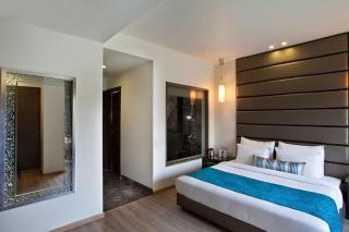 Hotel De Lacasa Near Delhi Airport - New Delhi - 5
