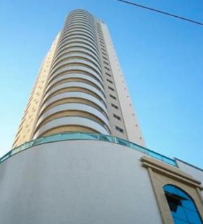Linda Vista, Um apartamento por andar, 3 Suítes, 2 Garagens - Balneário Camboriú - 9