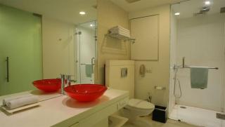 Hotel De Lacasa Near Delhi Airport - New Delhi - 6