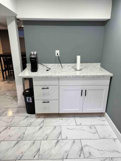Lovely Basement 1-bedroom with free parking - Washington - 3