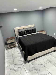 Cozy 1BR Basement Unit with Private Entry & Free Parking - 1