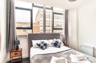 Spacious 2Bed Apartment in Preston by Eason Stays with Free Parking Good for Leisure and Family Getaway - Preston - 2