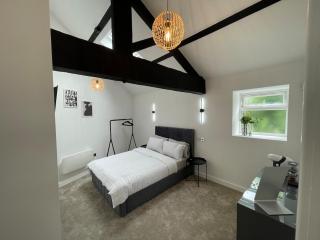 Luxury Loft Space In Brighouse - Brighouse - 0