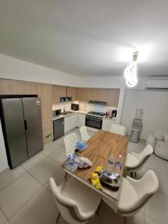 Marina Front Marassi chalet - Al Wiḩdah - 9