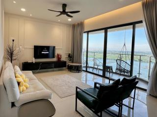 Superb Seaview 3 Balcony Near CIQ JB 3B2B - Johor Bahru - 0