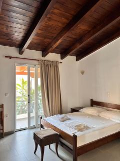 Margarita Guesthouse - Himare - 2
