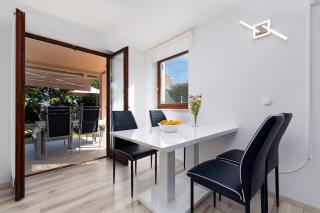 Apartment Mija with garden - 6