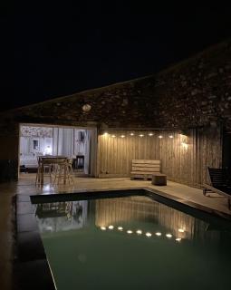 Chambre studio au Bord de la Piscine chauffée et privée pour vous le soir ! - 5