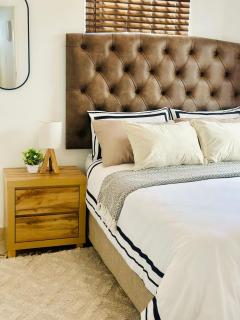 BKM Lake View Retreat at Leisure Bay Estate - 2