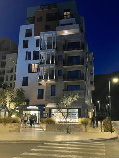 Boka Place Porto Montenegro - 7