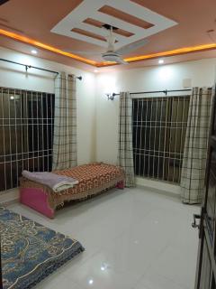 PEACE CORNER VILLA- In Precinct 10-B BAHRIA TOWN KARACHI - - 3