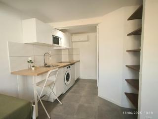 NEW! Bright duplex with central heating - 6