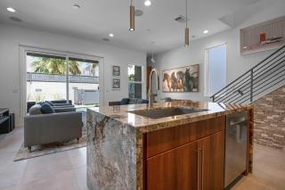 Desert Horizon - A Ryson Property - Palm Springs - 1