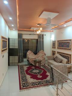 PEACE CORNER VILLA- In Precinct 10-B BAHRIA TOWN KARACHI - - 1