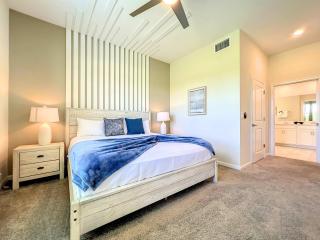 Stunning Golf View 2BR with Waterpark & Game room - Kissimmee - 7