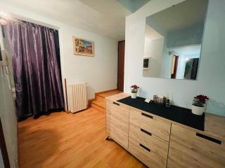 Duomo-Bicocca Large with WIFI 150 meters from M1 - Milan - 6
