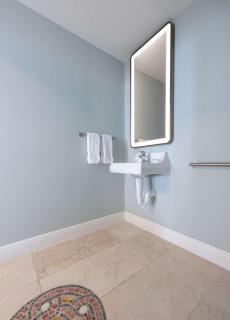 Bayside Villas by Islander Resort - 4