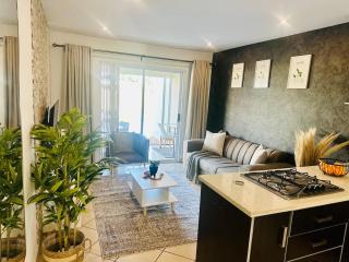BKM Lake View Retreat at Leisure Bay Estate - Vosburg - 9