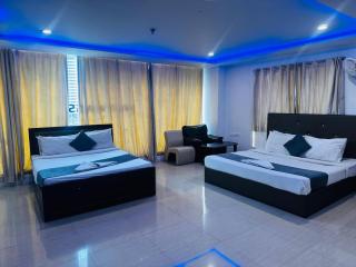 Wild Wings Hotel - Hyderabad - 0