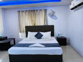Wild Wings Hotel - Hyderabad - 7
