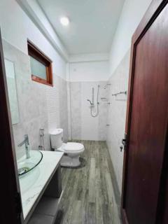 Lake view heights villa - kamburugamuwa - 7