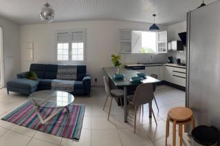Villa de charme T3 avec jardin et spa - Chambort - 1