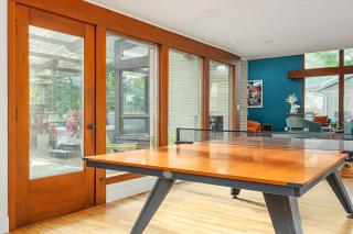 The Nancy Fireplace Hot Tub Ping-Pong - 8