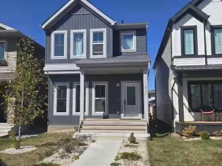 Bedroom in Upland B - Edmonton - 1