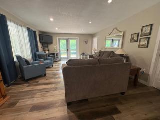 Peninsula Perch - Wiarton - 1