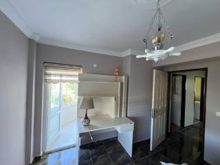 Large Spacious Apartment - Çınarcık - 2
