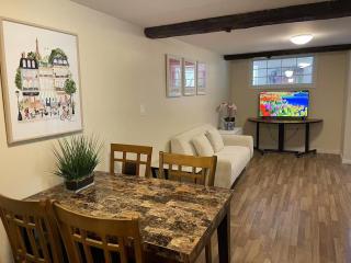 Two bedroom in downtown - 5