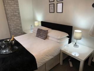 Kingsmere Guest House - South Shields - 4